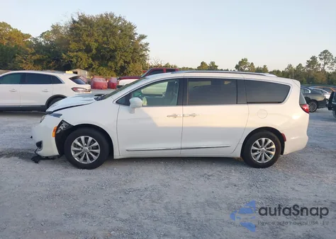 2018 Chrysler Pacifica Touring L from USA, damaged, VIN 2C4RC1BG4JR246085